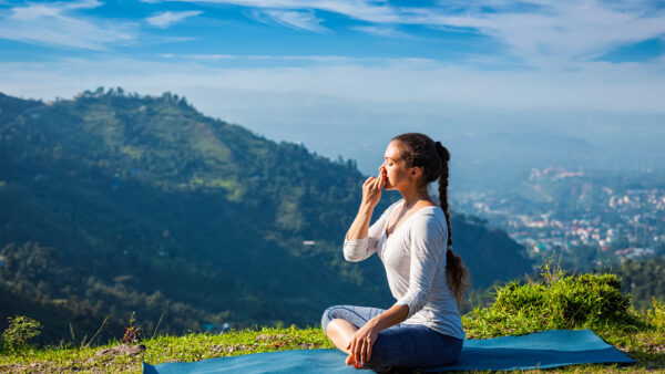 姿勢を改善する 〜呼吸と脊柱の動き〜